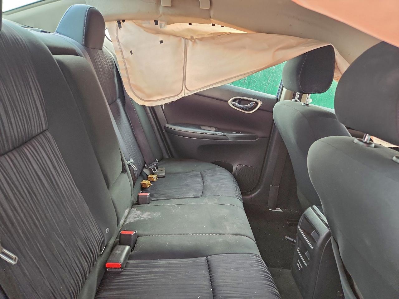 2019 NISSAN SENTRA photo 10