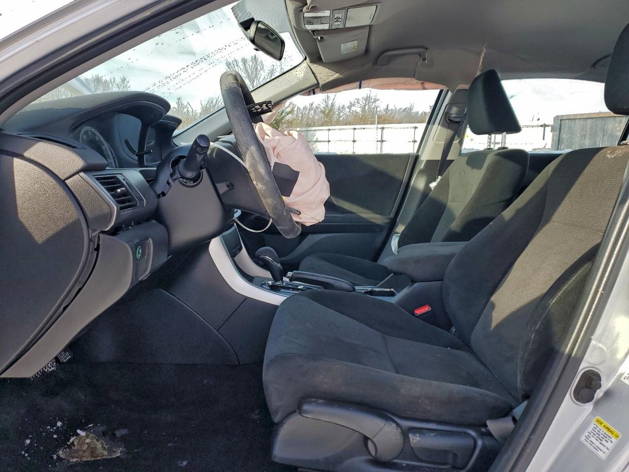 2013 HONDA ACCORD LX photo 13