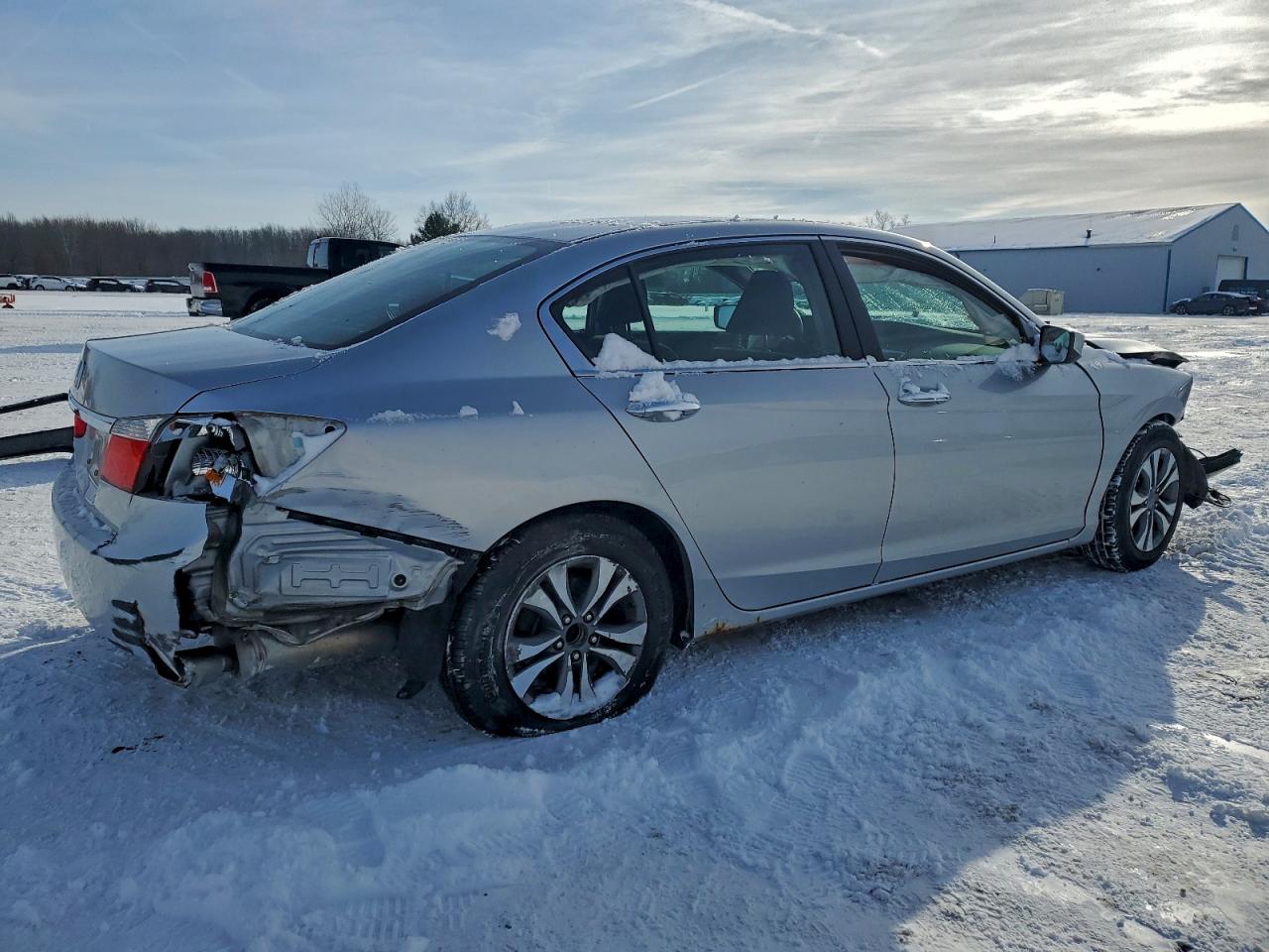2013 HONDA ACCORD LX photo 5