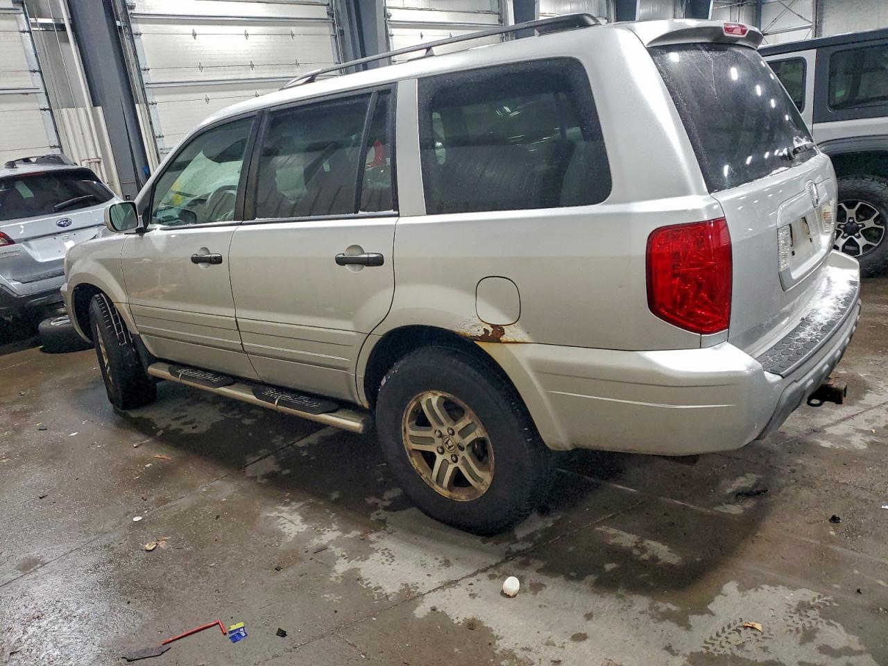 2005 HONDA PILOT EX photo 2