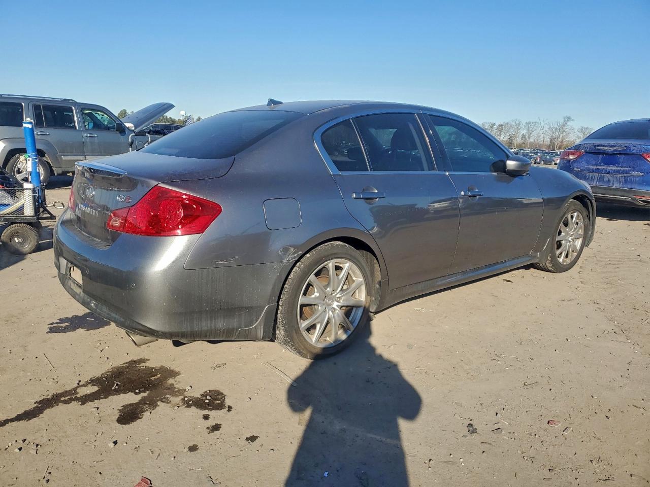 2013 INFINITI G37 BASE photo 5