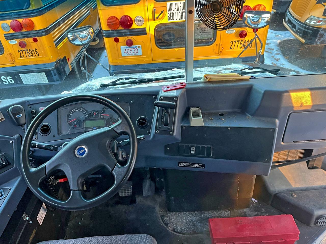 2015 BLZS SCHOOL BUS - TRANSIT VEHICLES SCHOOL BUS photo 17