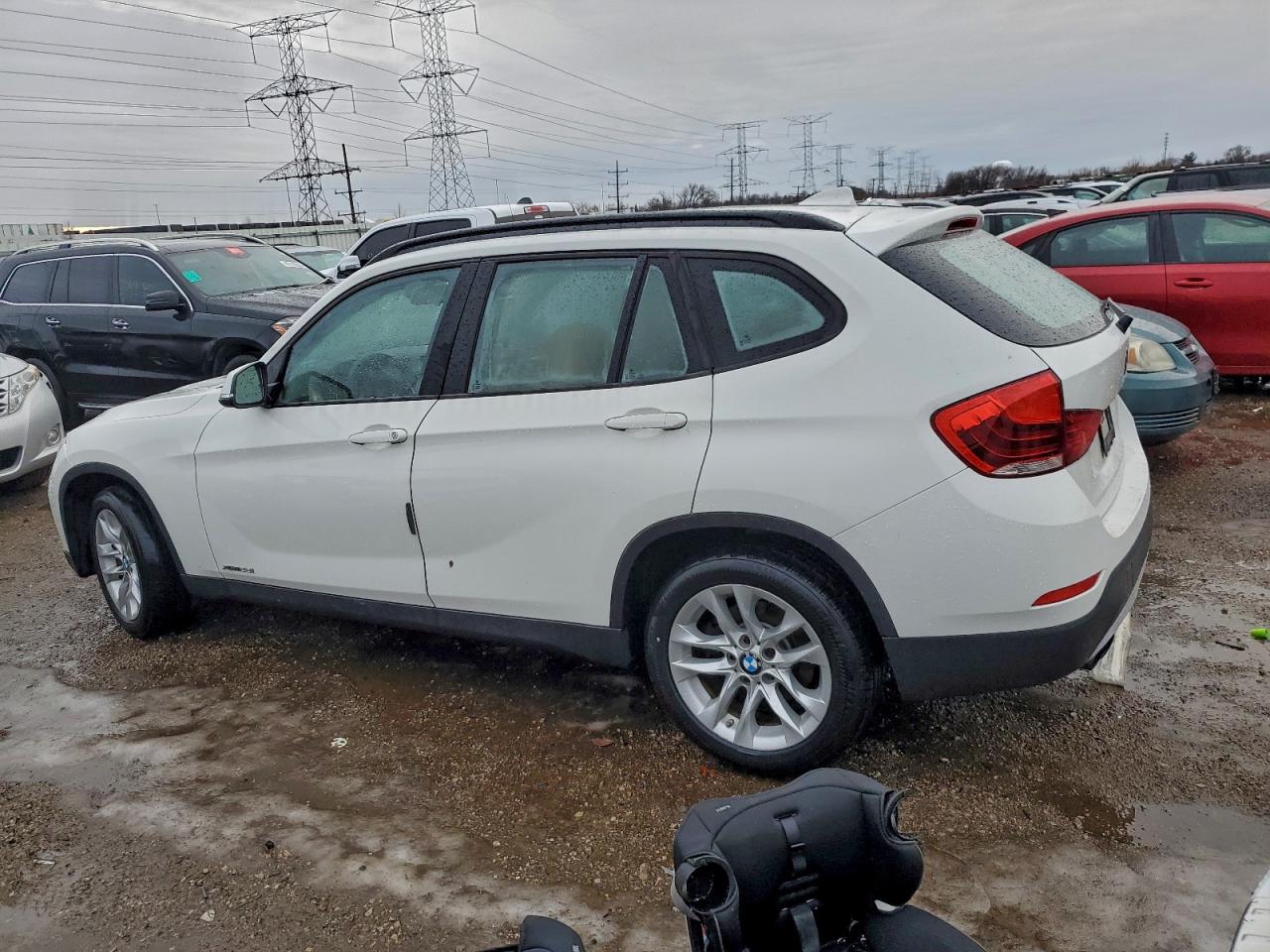 2015 BMW X1 XDRIVE28I photo 2