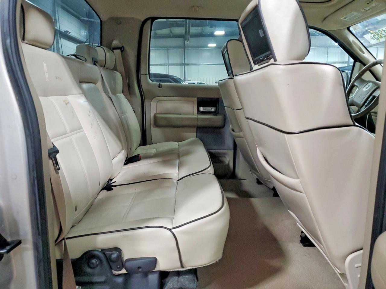 2006 LINCOLN MARK LT photo 9
