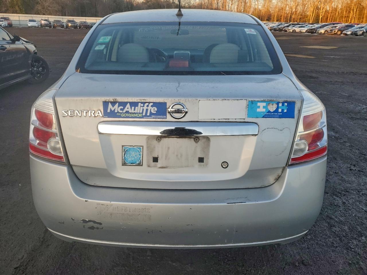 2010 NISSAN SENTRA 2.0 photo 11