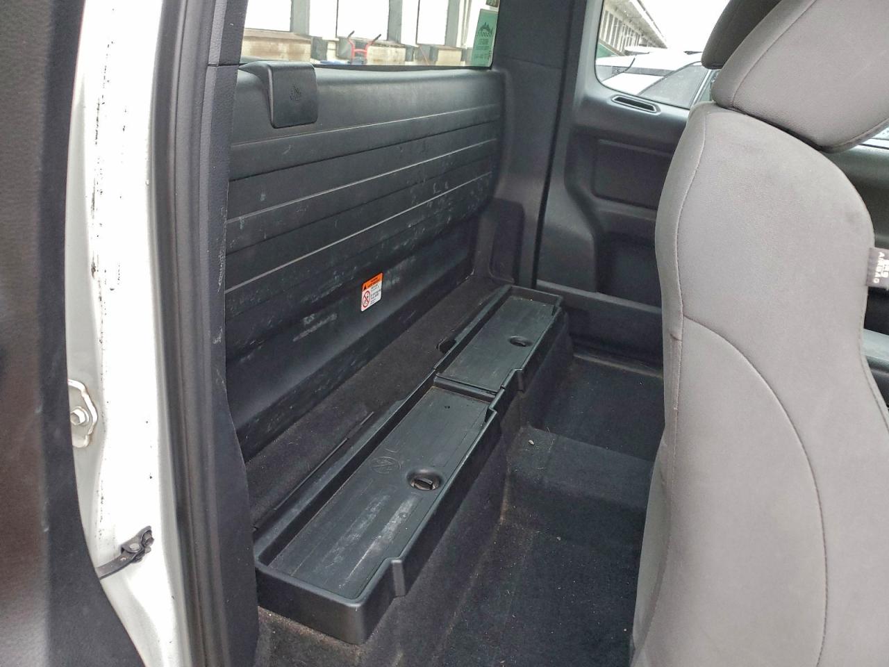 2017 TOYOTA TACOMA ACCESS CAB photo 19