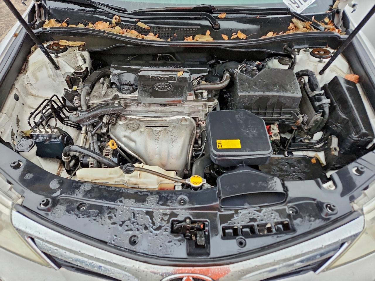 2012 TOYOTA CAMRY BASE photo 31