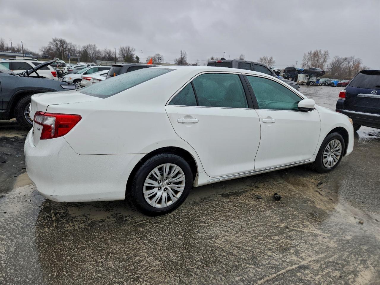 2012 TOYOTA CAMRY BASE photo 7