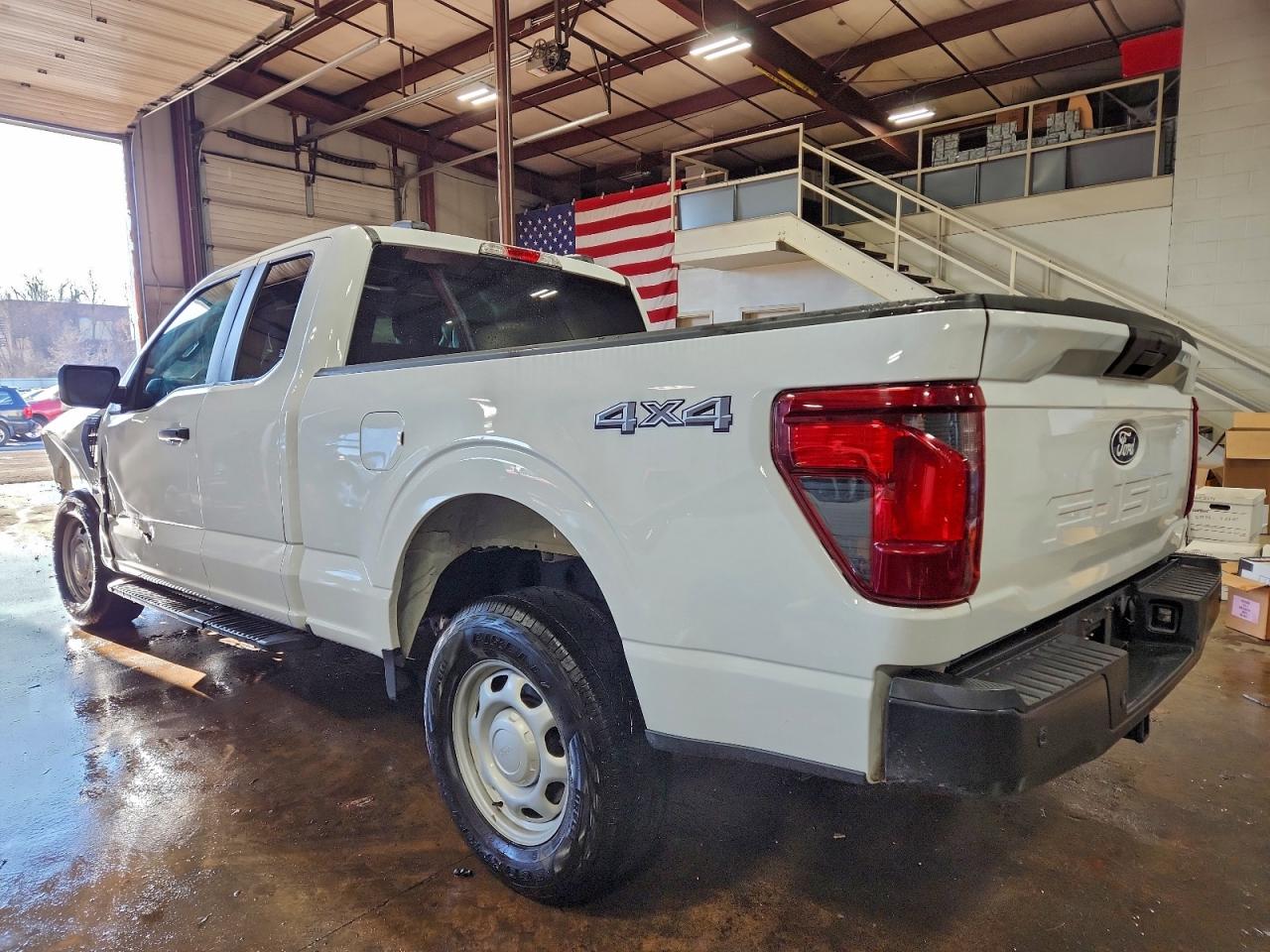 2024 FORD F150 XL photo 4