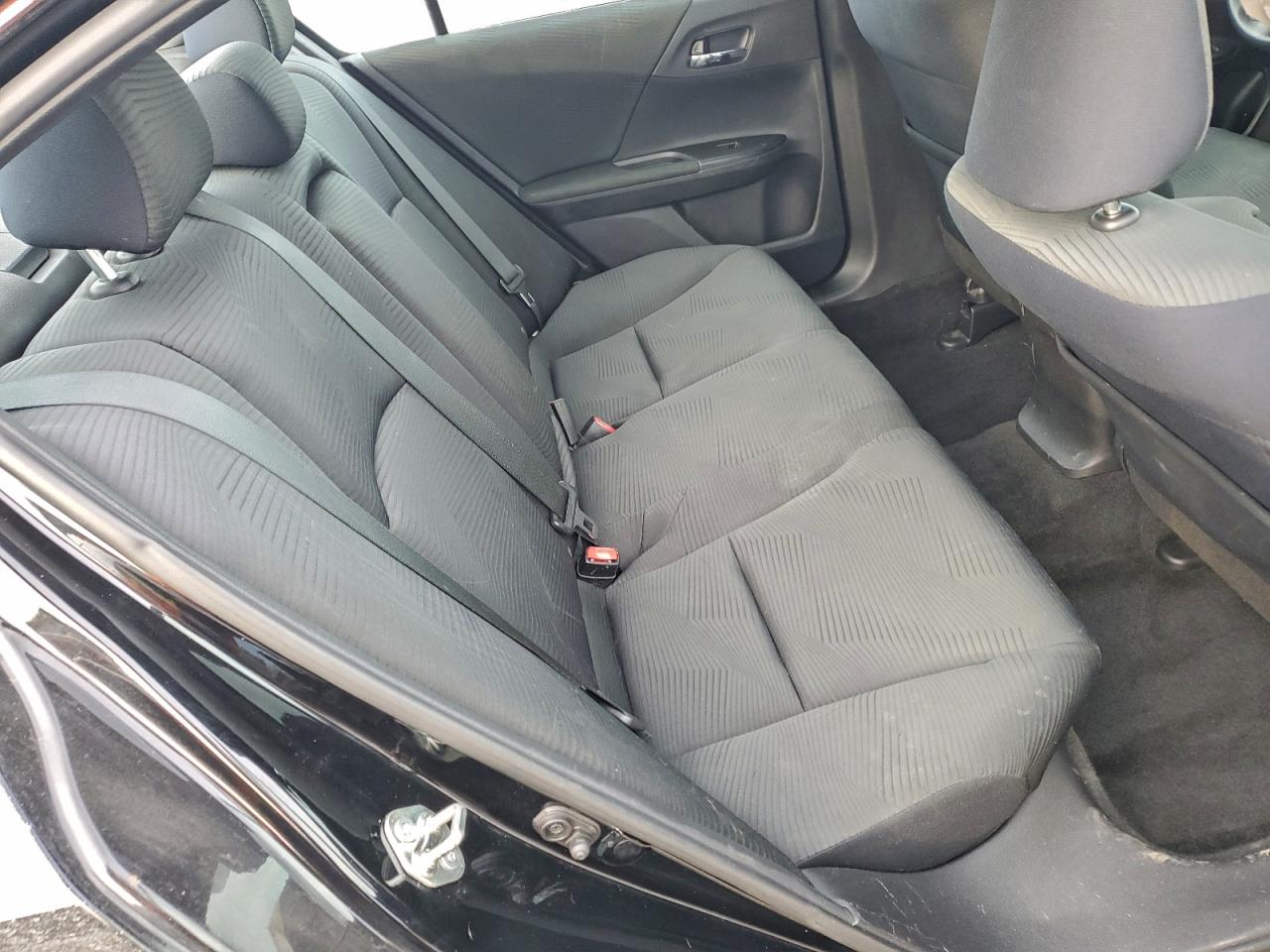 2016 HONDA ACCORD LX photo 19