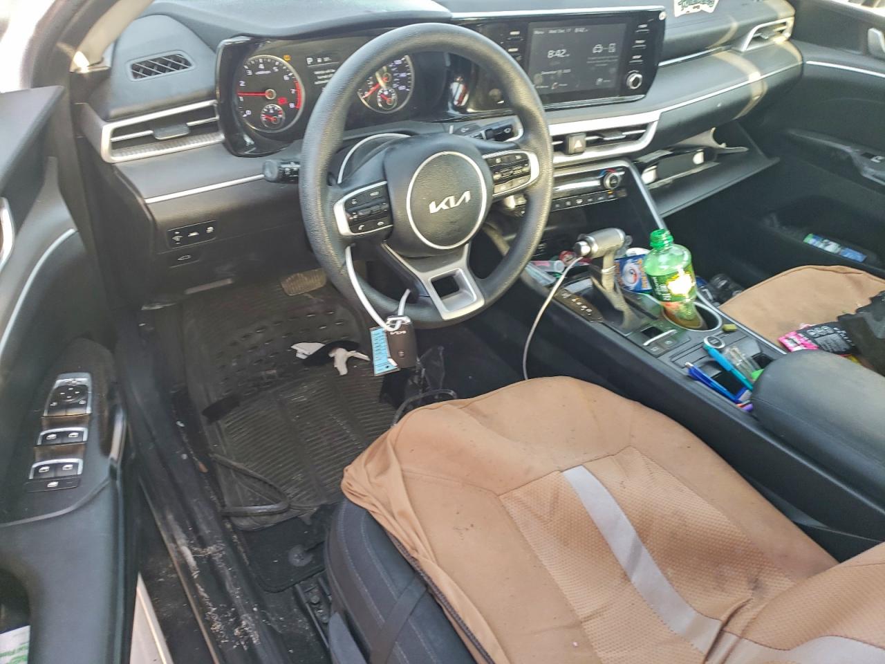 2023 KIA K5 LXS photo 15