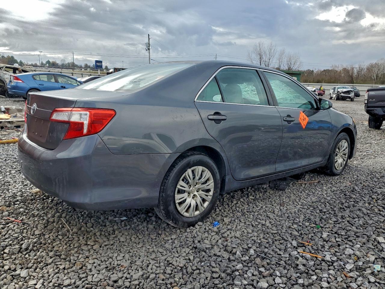 2012 TOYOTA CAMRY BASE photo 3