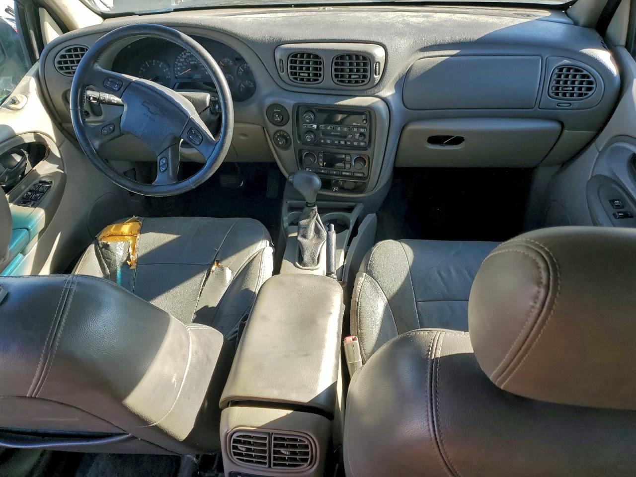2002 CHEVROLET TRAILBLAZER photo 8