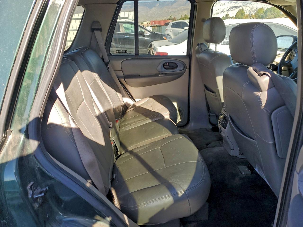2002 CHEVROLET TRAILBLAZER photo 11