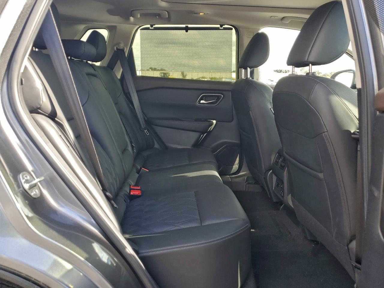 2023 NISSAN ROGUE PLATINUM photo 31