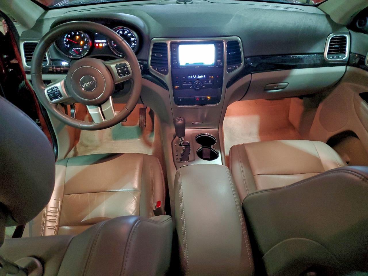 2011 JEEP GRAND CHEROKEE LAREDO photo 8