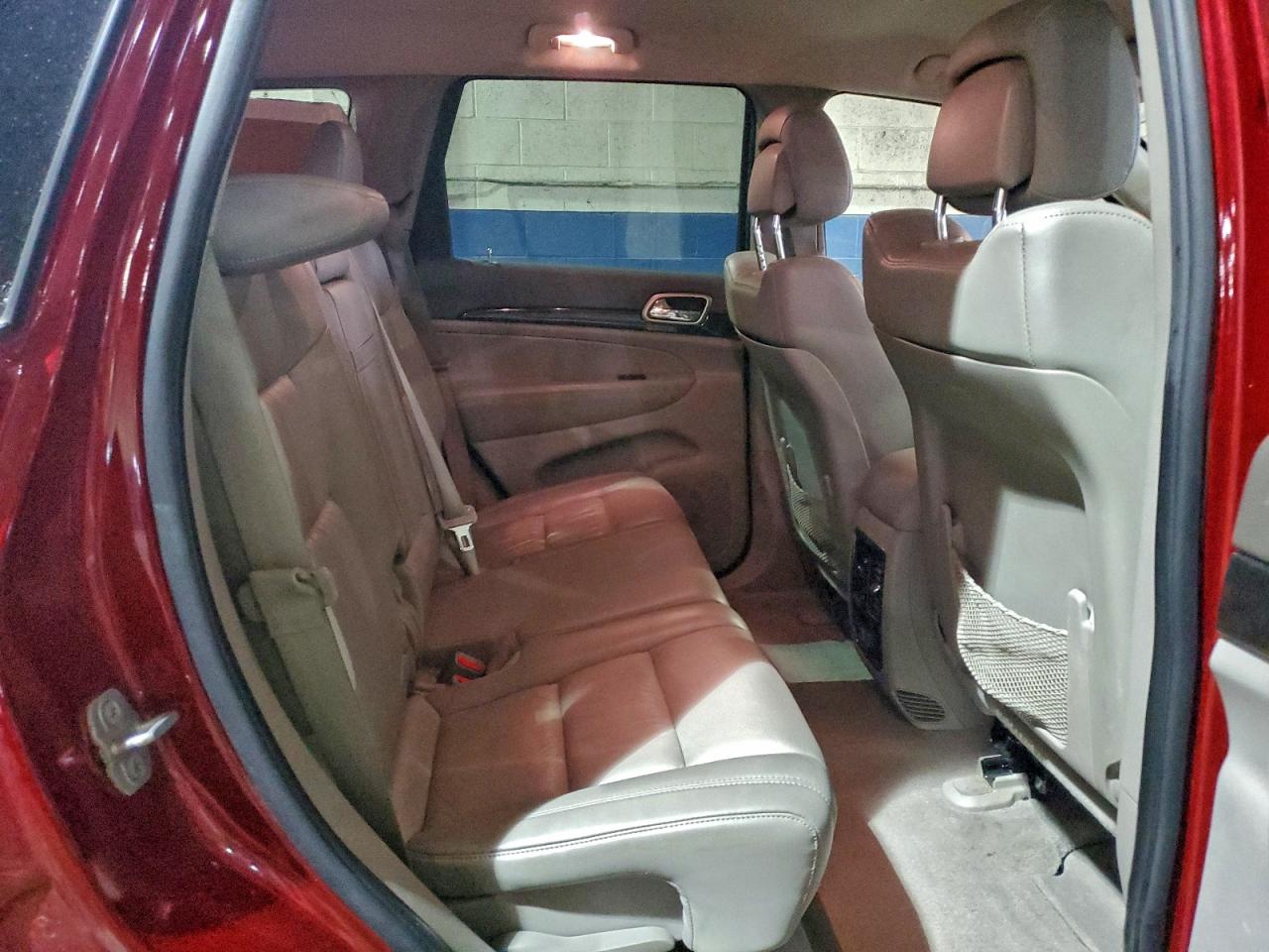 2011 JEEP GRAND CHEROKEE LAREDO photo 11