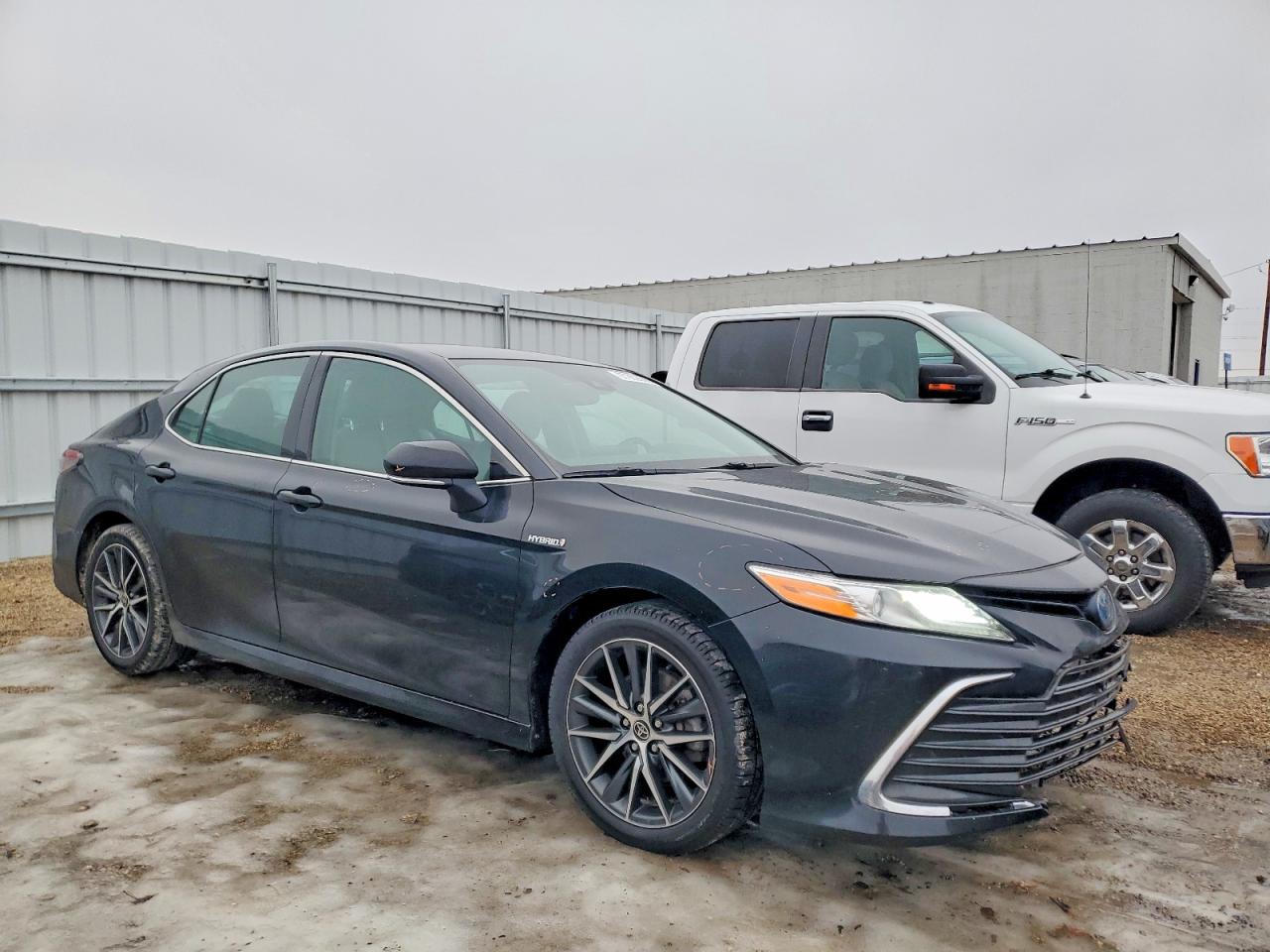 2021 TOYOTA CAMRY photo 10