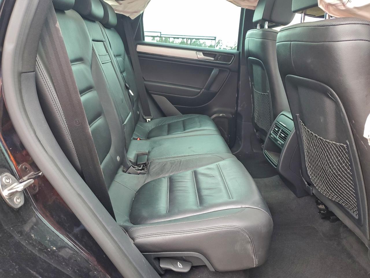 2017 VOLKSWAGEN TOUAREG WOLFSBURG photo 11
