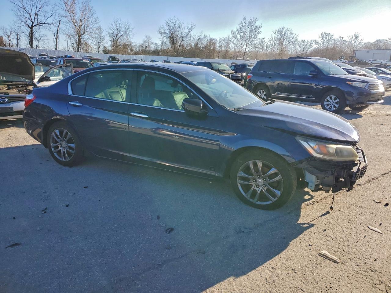 2013 HONDA ACCORD EXL photo 4