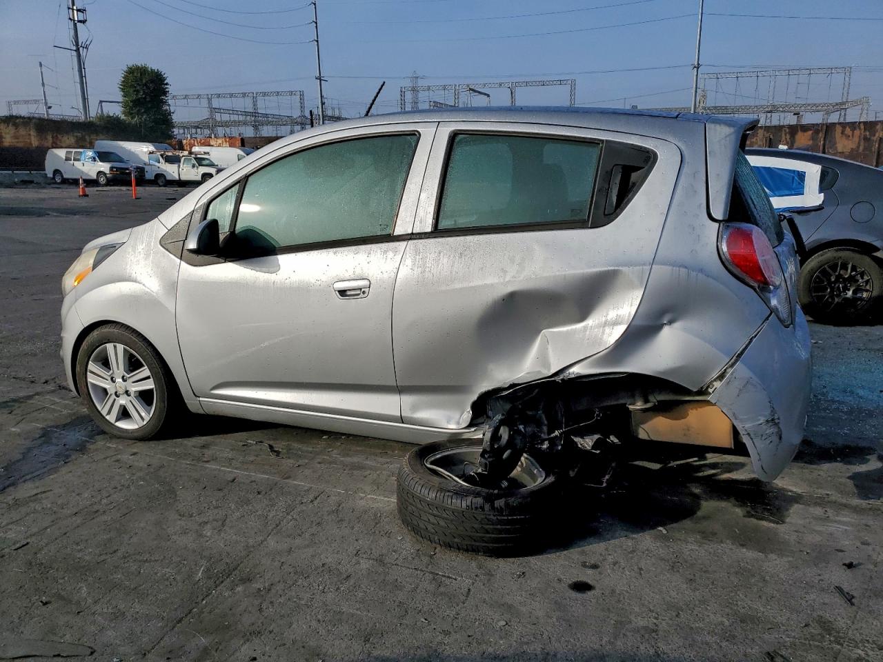 2015 CHEVROLET SPARK LS photo 4