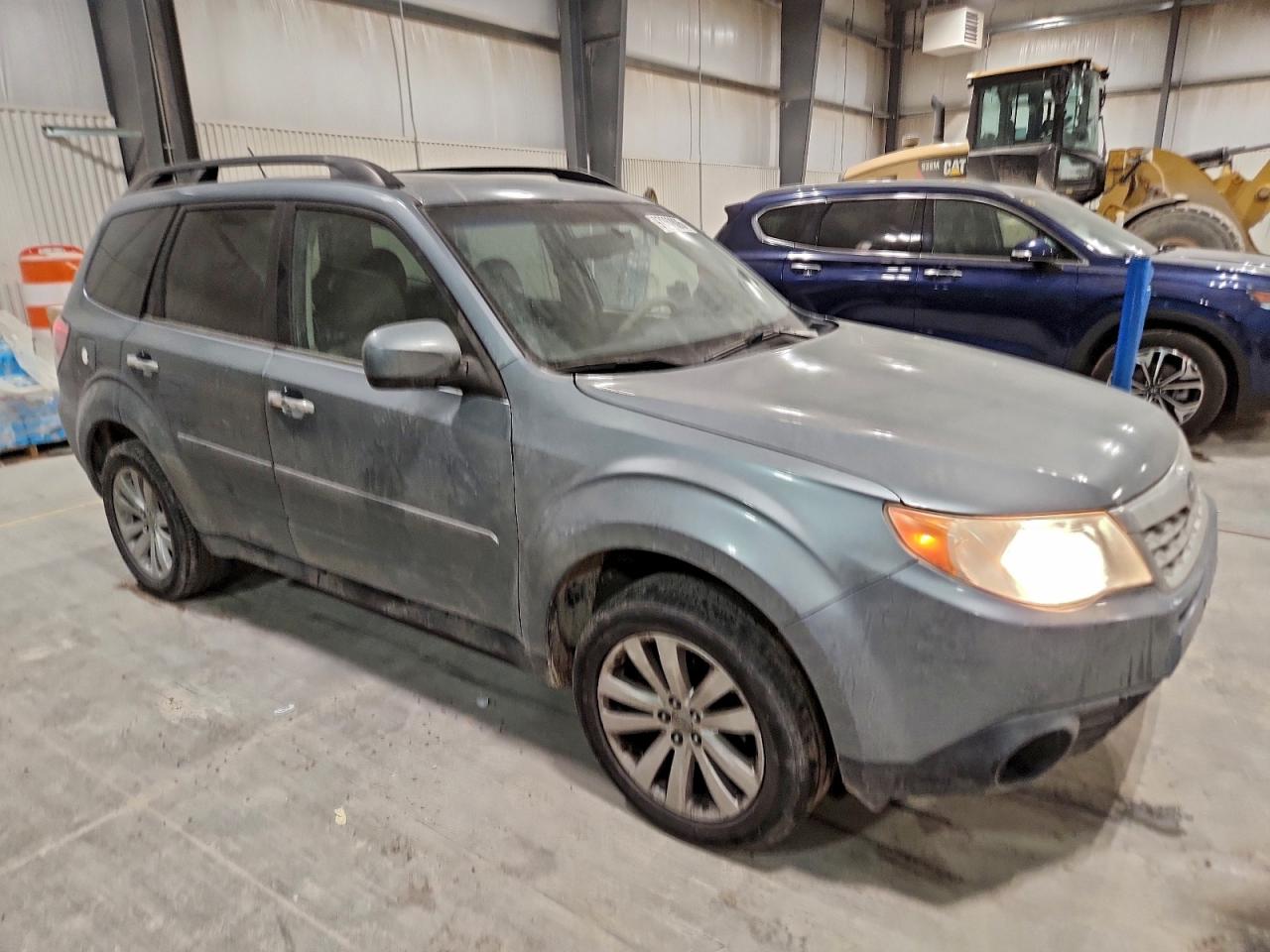 2011 SUBARU FORESTER 2.5X PREMIUM photo 10