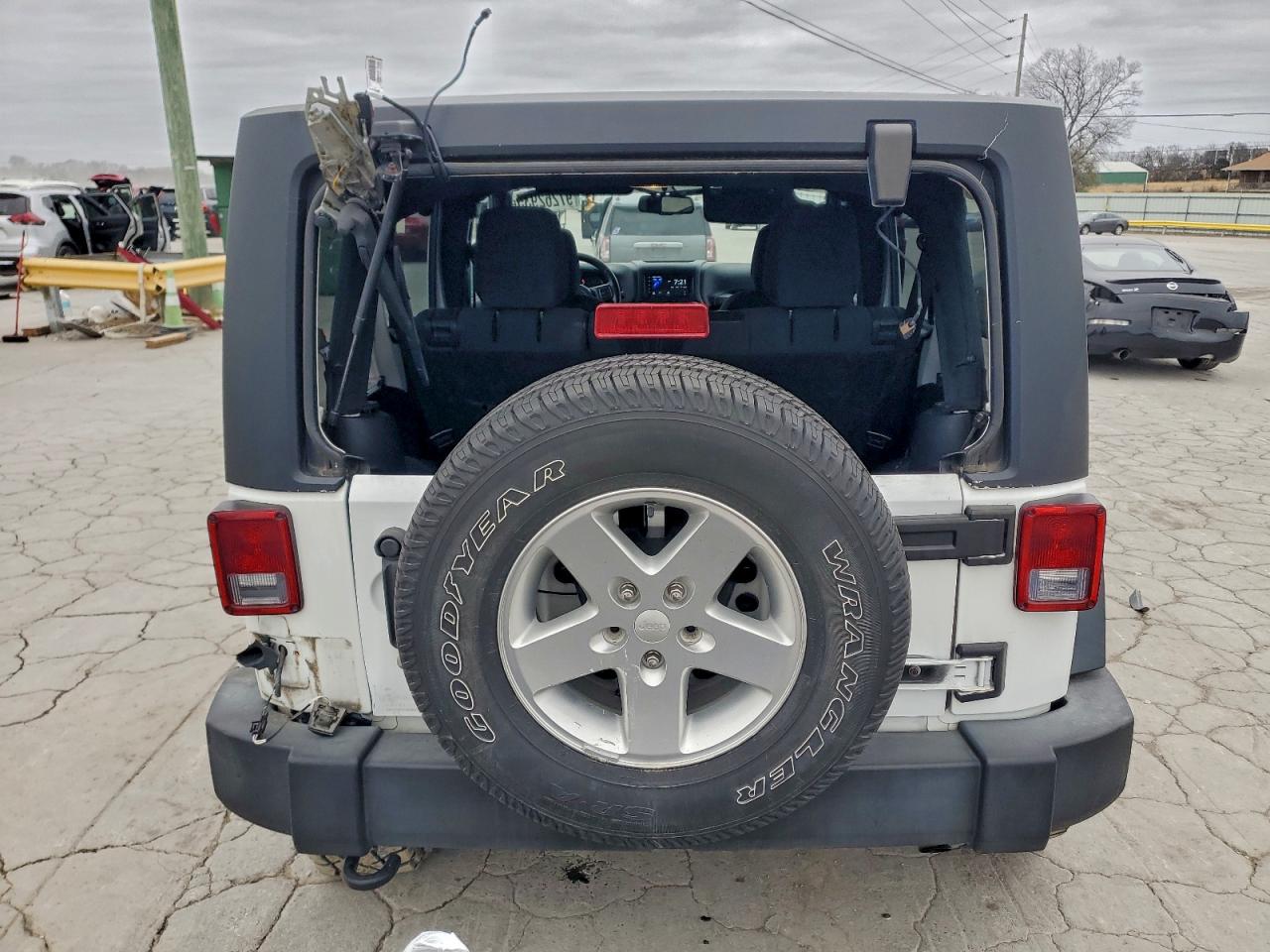 2016 JEEP WRANGLER UNLIMITED SPORT photo 16