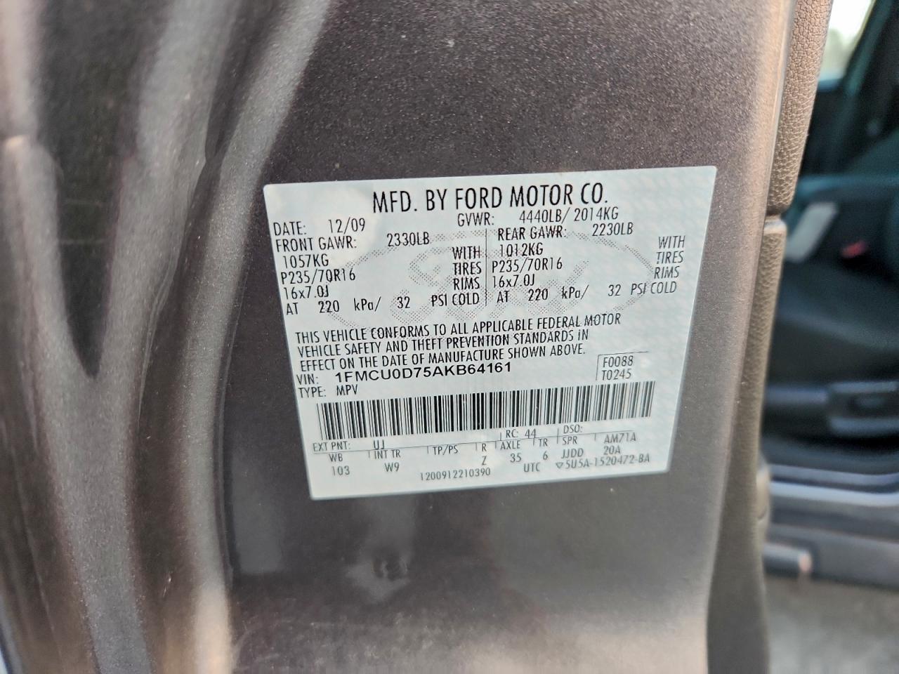 2010 FORD ESCAPE XLT photo 13