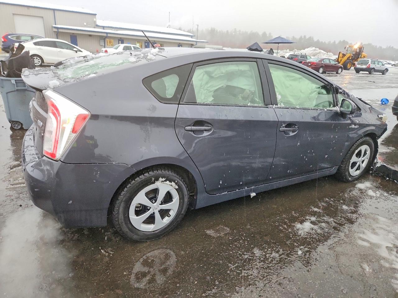 2014 TOYOTA PRIUS photo 7