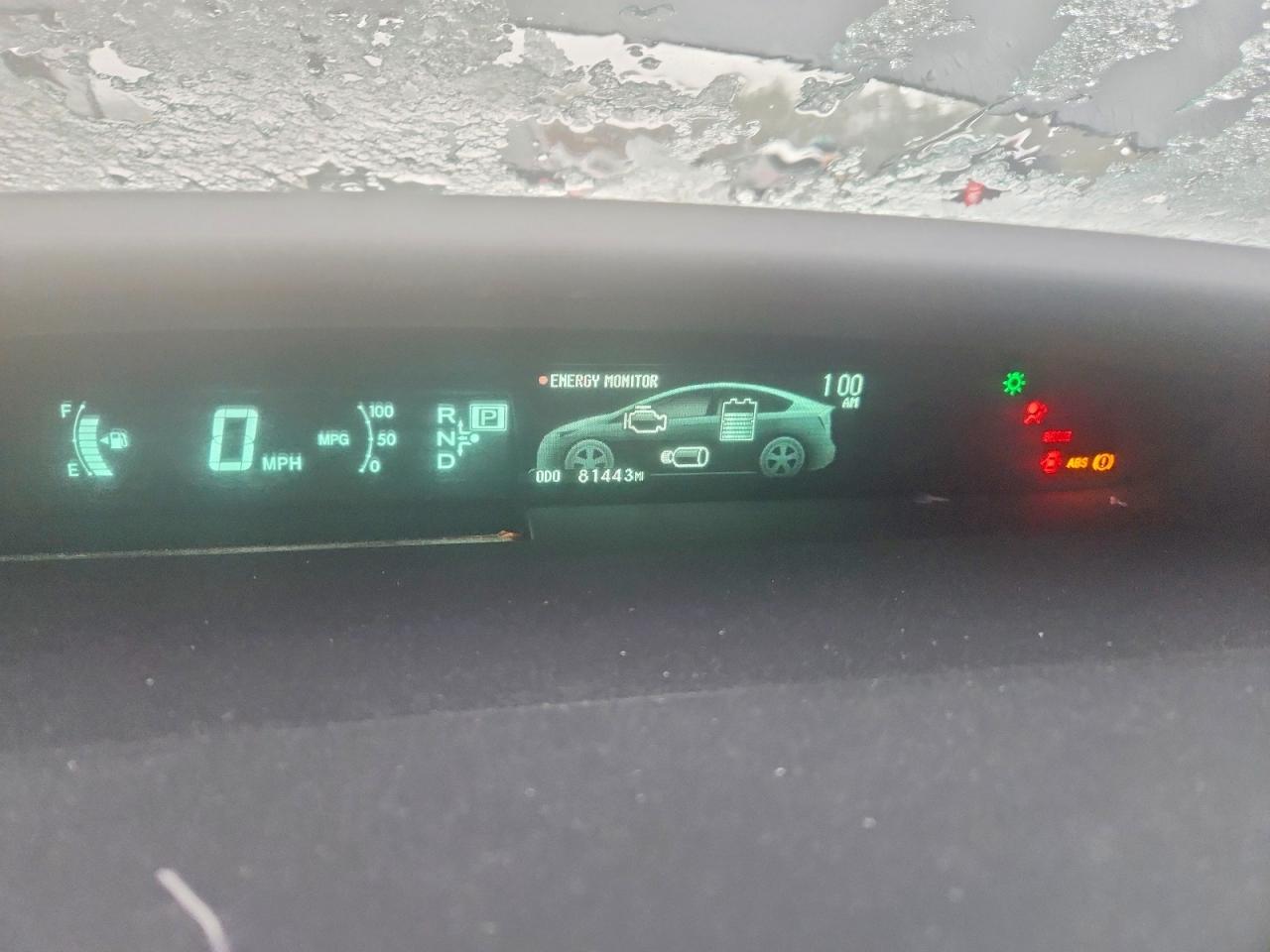 2014 TOYOTA PRIUS photo 25
