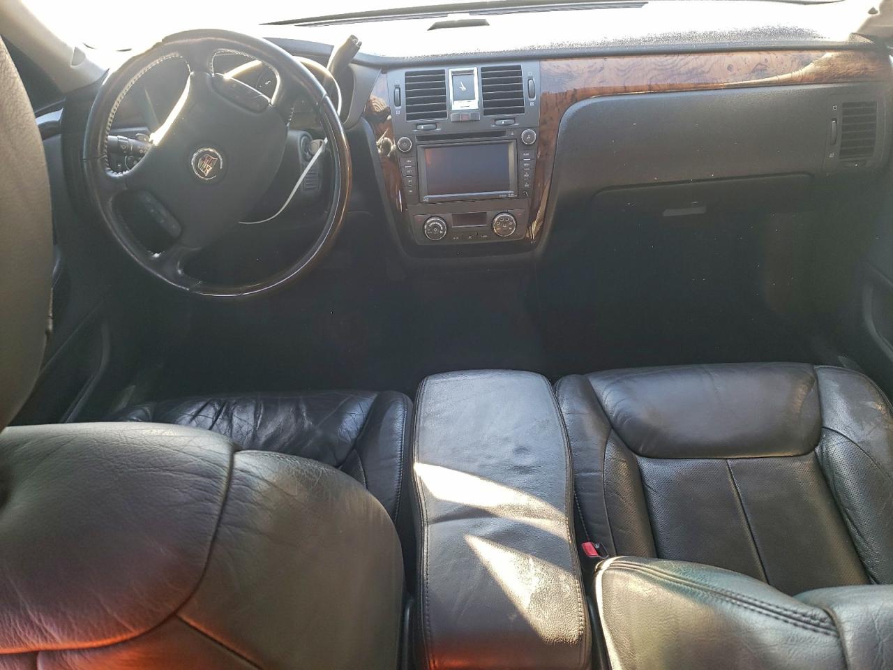 2011 CADILLAC DTS PREMIUM COLLECTION photo 8