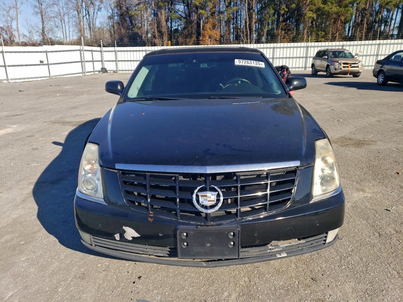 2011 CADILLAC DTS PREMIUM COLLECTION photo 5