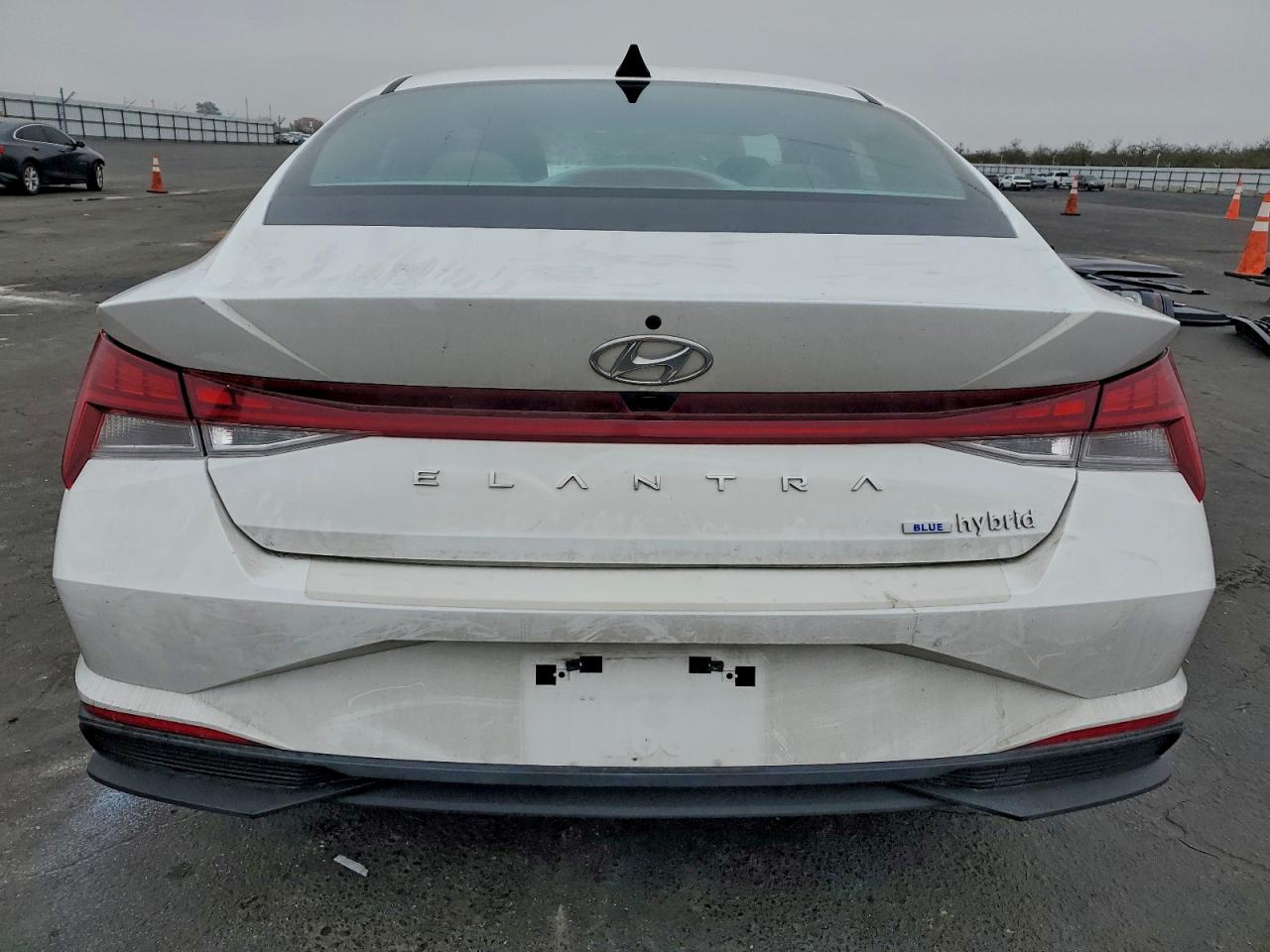 2023 HYUNDAI ELANTRA BLUE photo 6