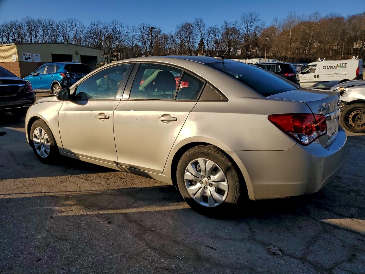 2014 CHEVROLET CRUZE photo 4