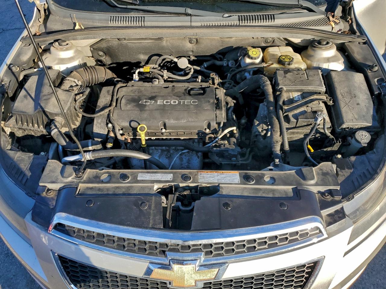 2014 CHEVROLET CRUZE photo 31