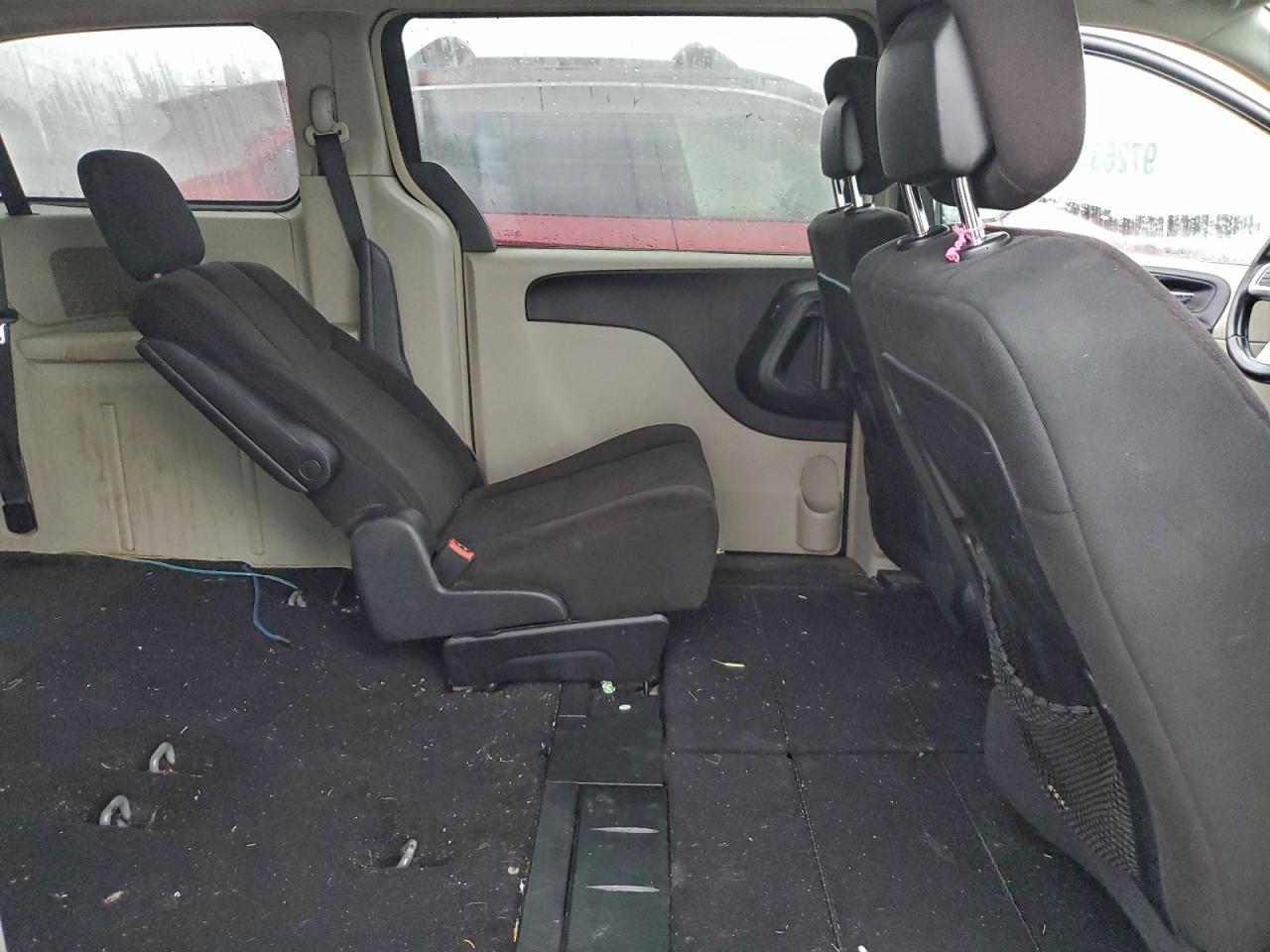 2011 DODGE GRAND CARAVAN CREW photo 19