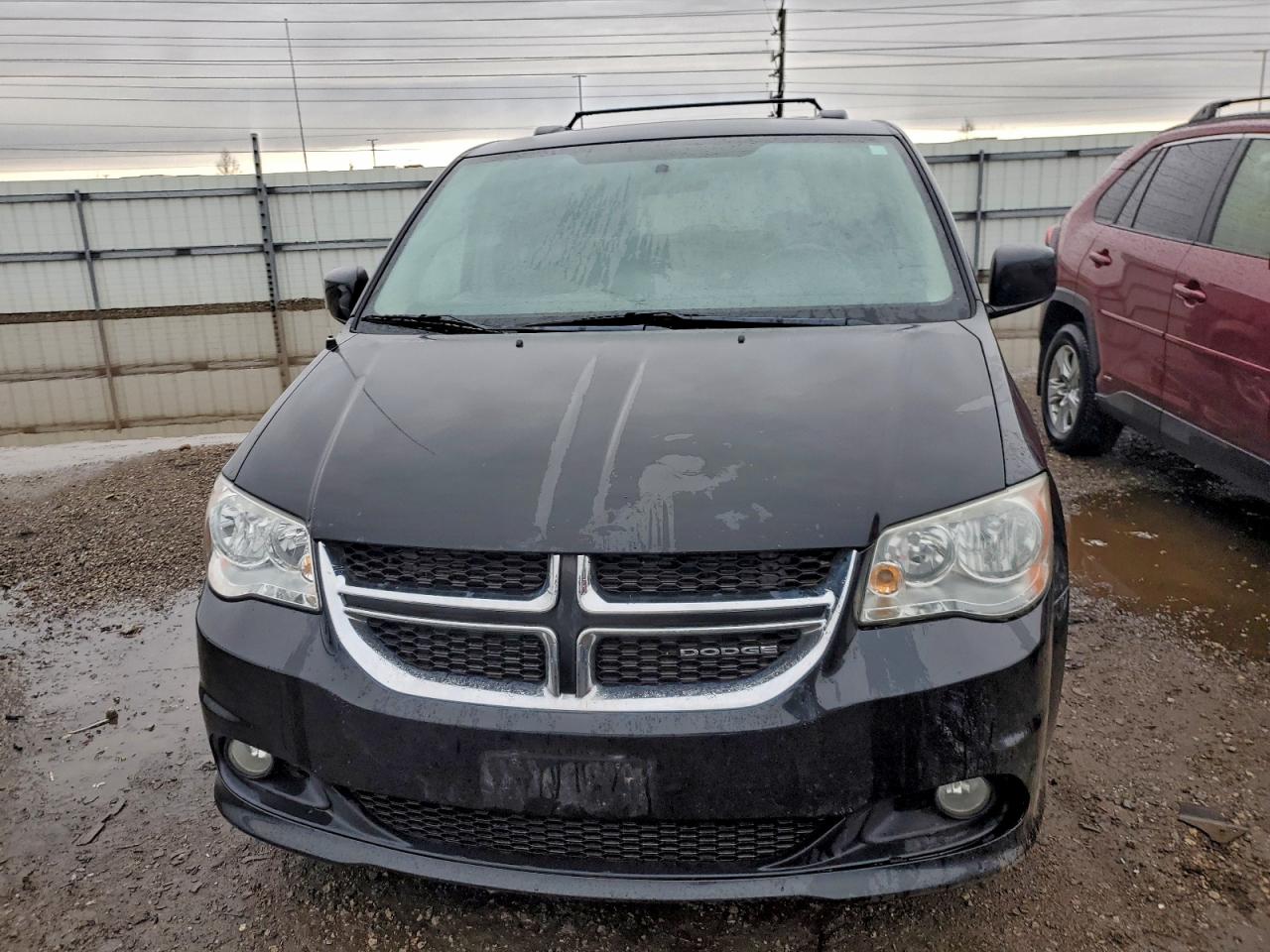 2011 DODGE GRAND CARAVAN CREW photo 9