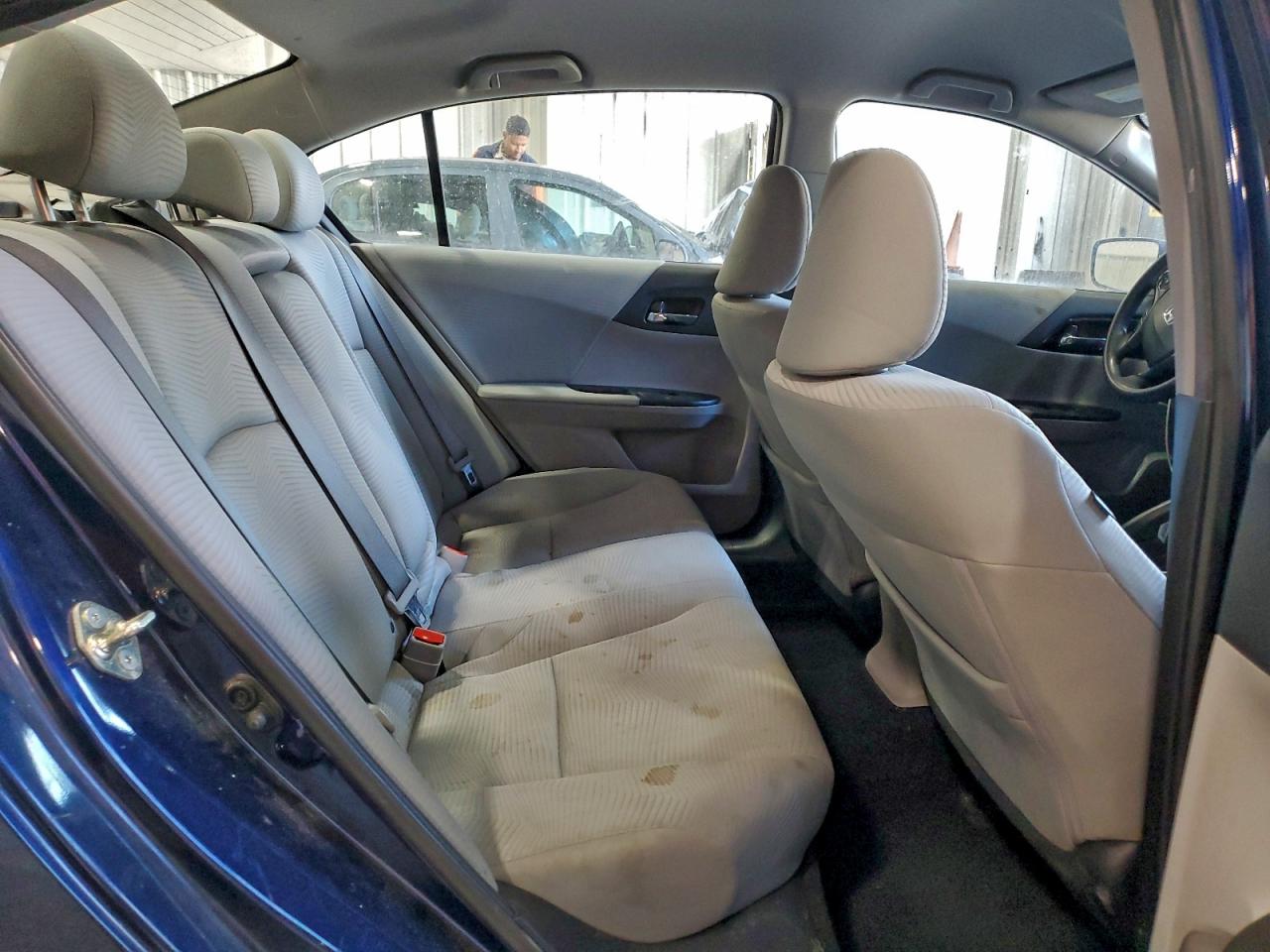 2017 HONDA ACCORD LX photo 28