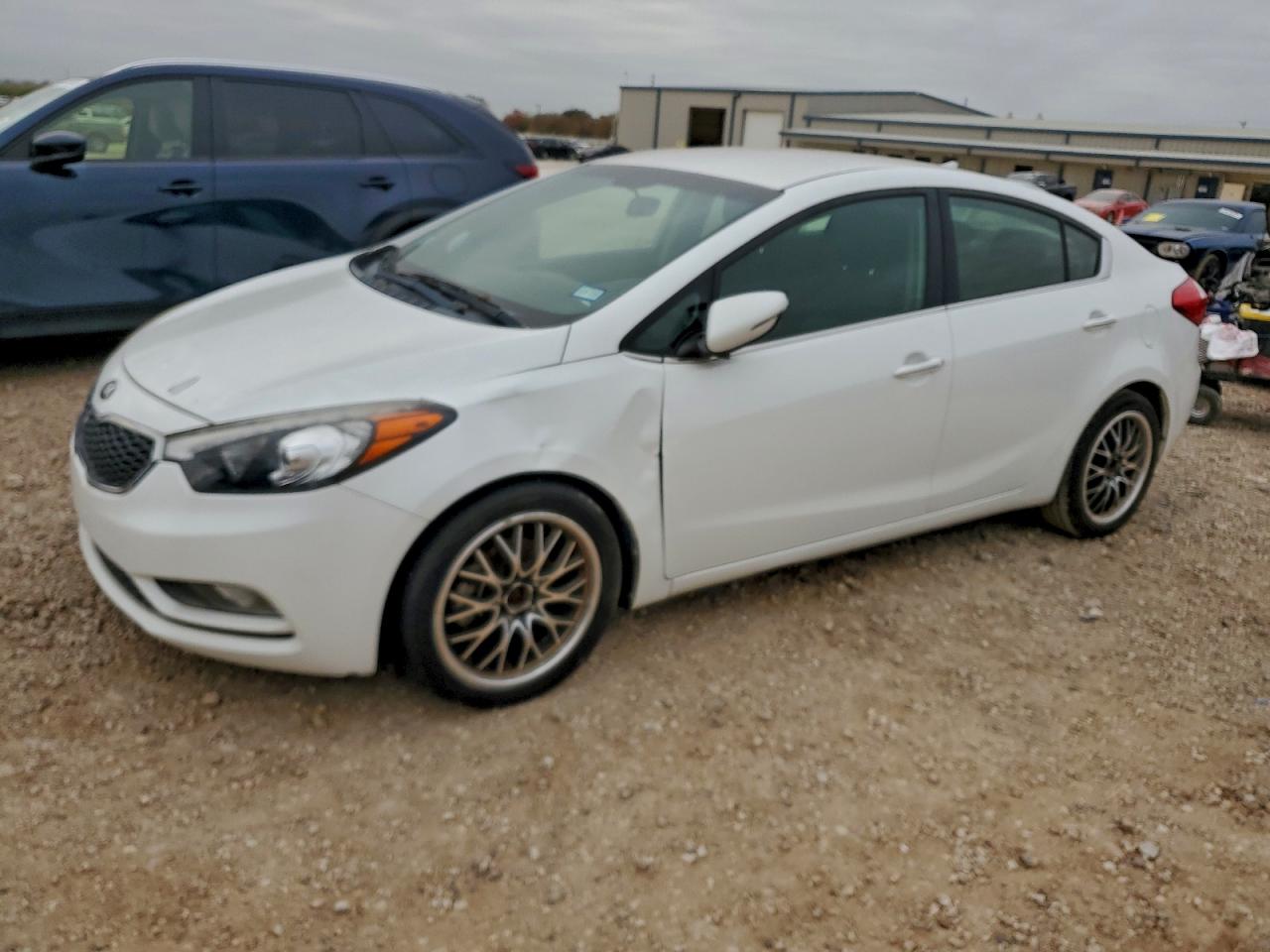 2015 KIA FORTE