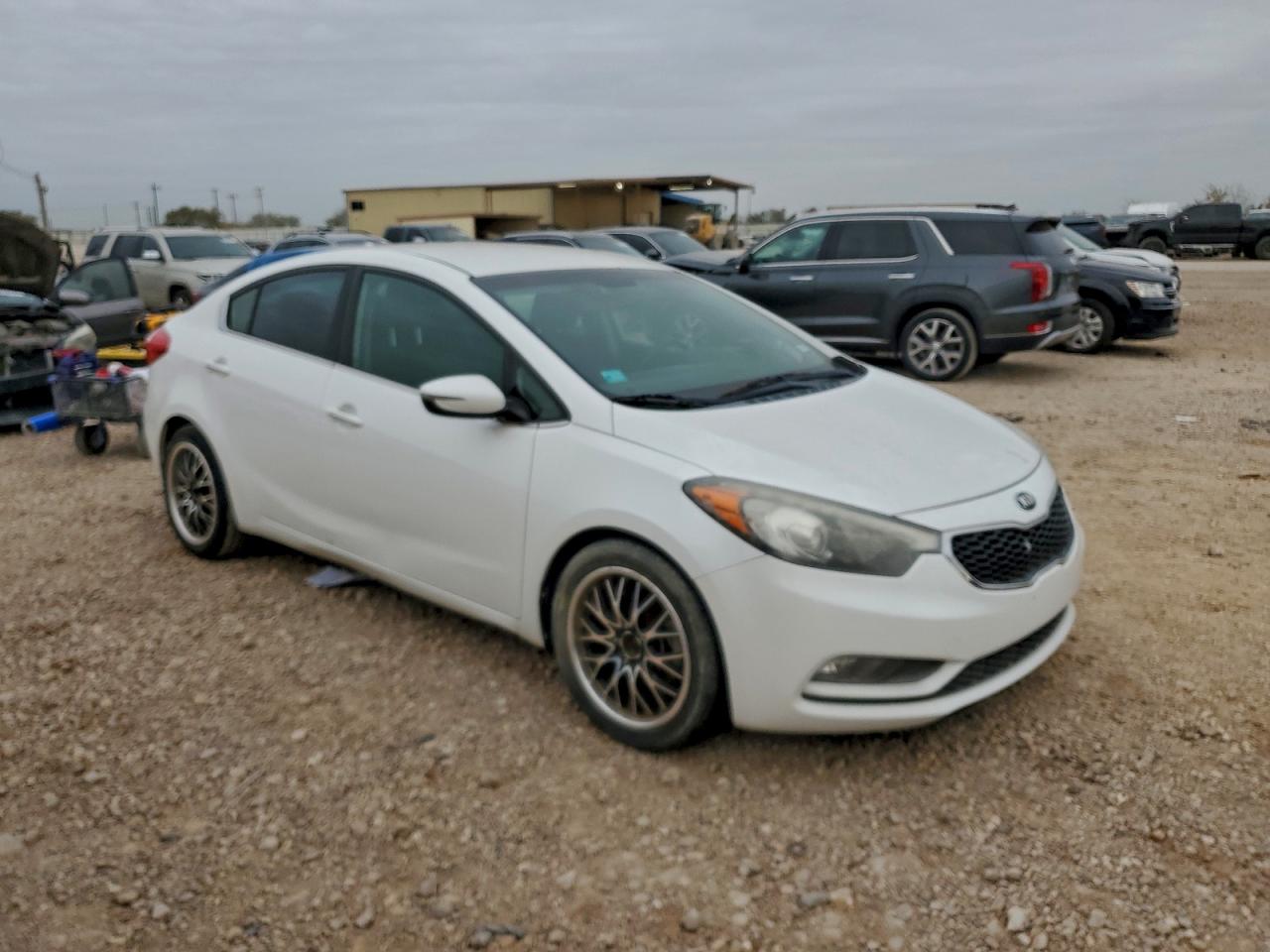 2015 KIA FORTE EX photo 4