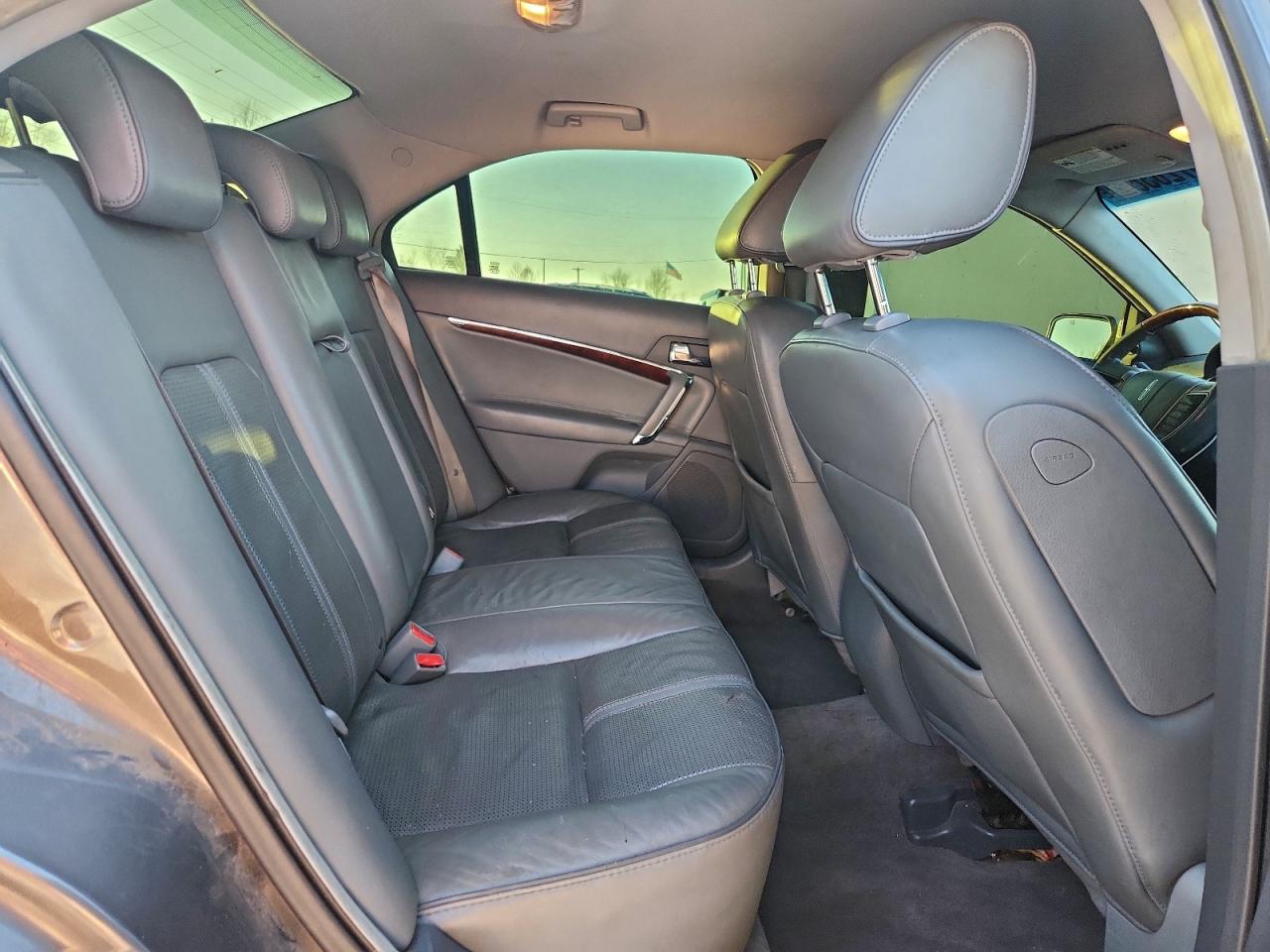 2010 LINCOLN MKZ photo 10