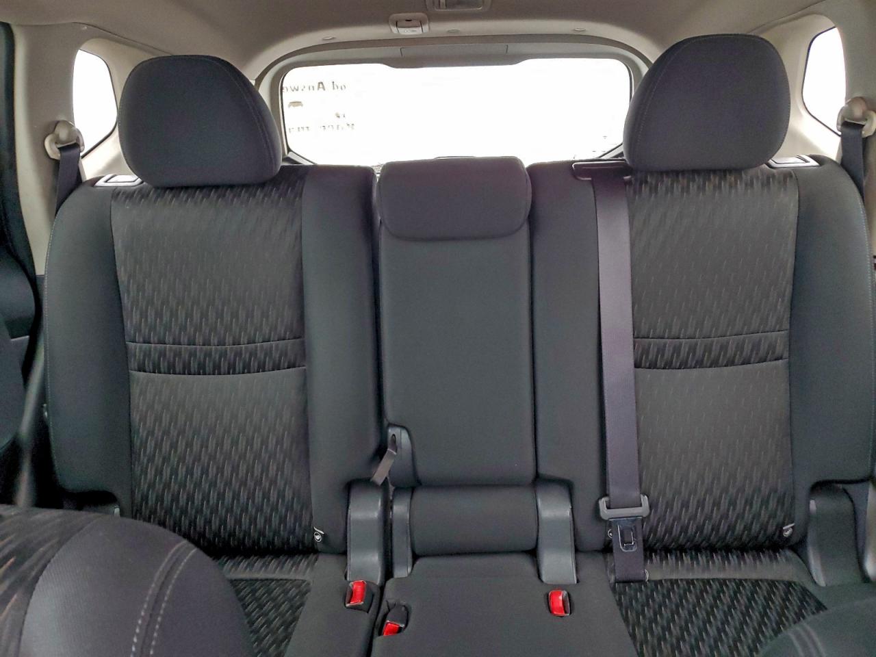 2018 NISSAN ROGUE S photo 10