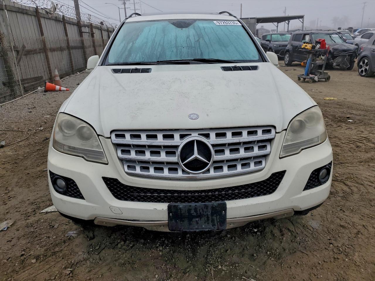 2011 MERCEDES-BENZ ML 350 photo 5