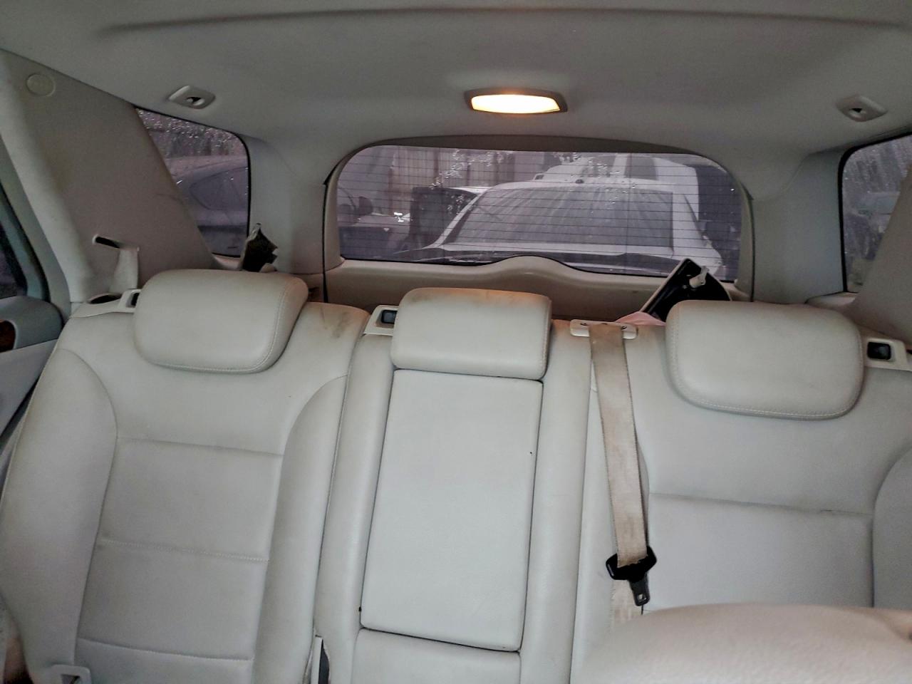2011 MERCEDES-BENZ ML 350 photo 10