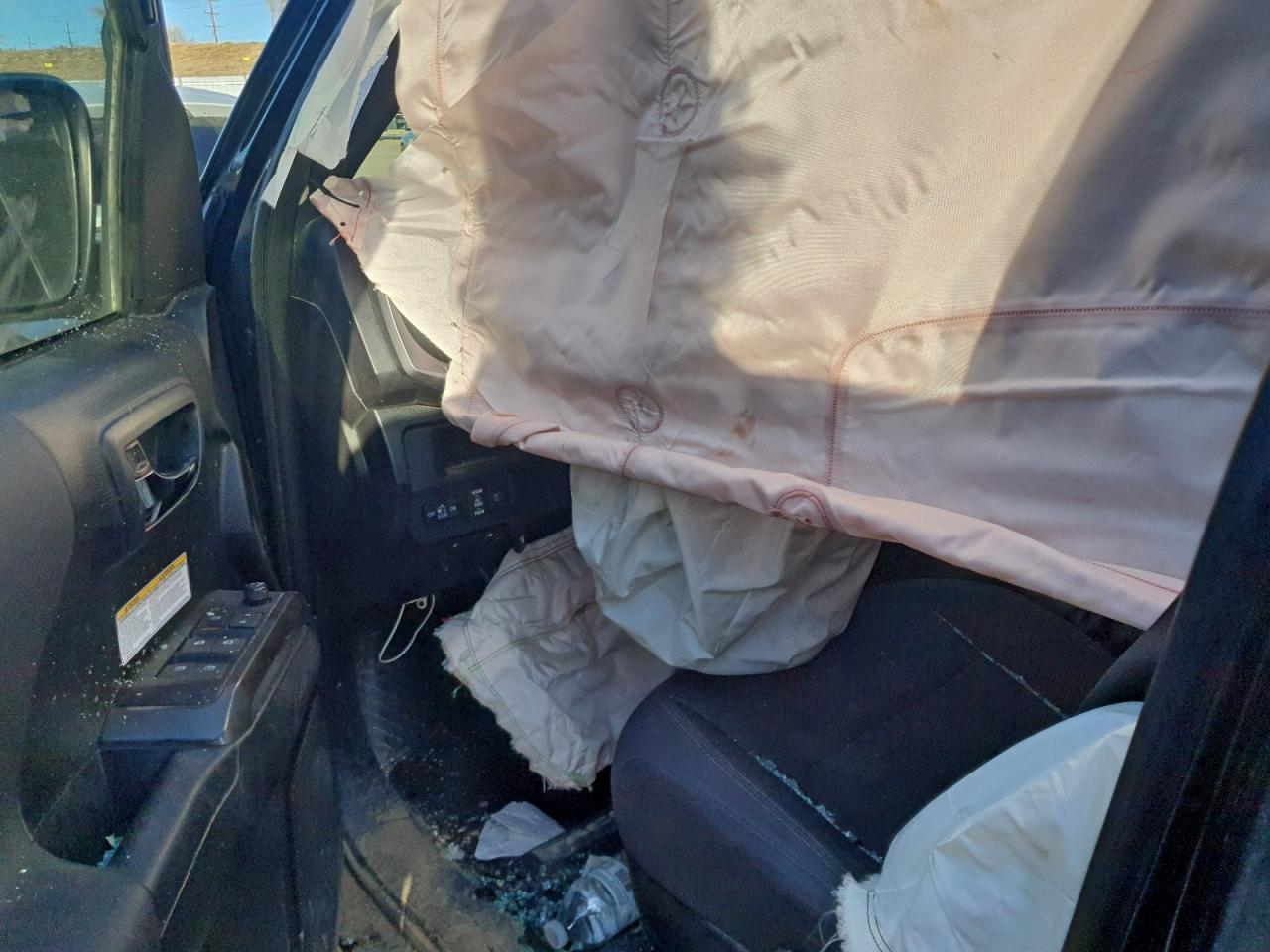 2019 TOYOTA TACOMA DOUBLE CAB photo 8