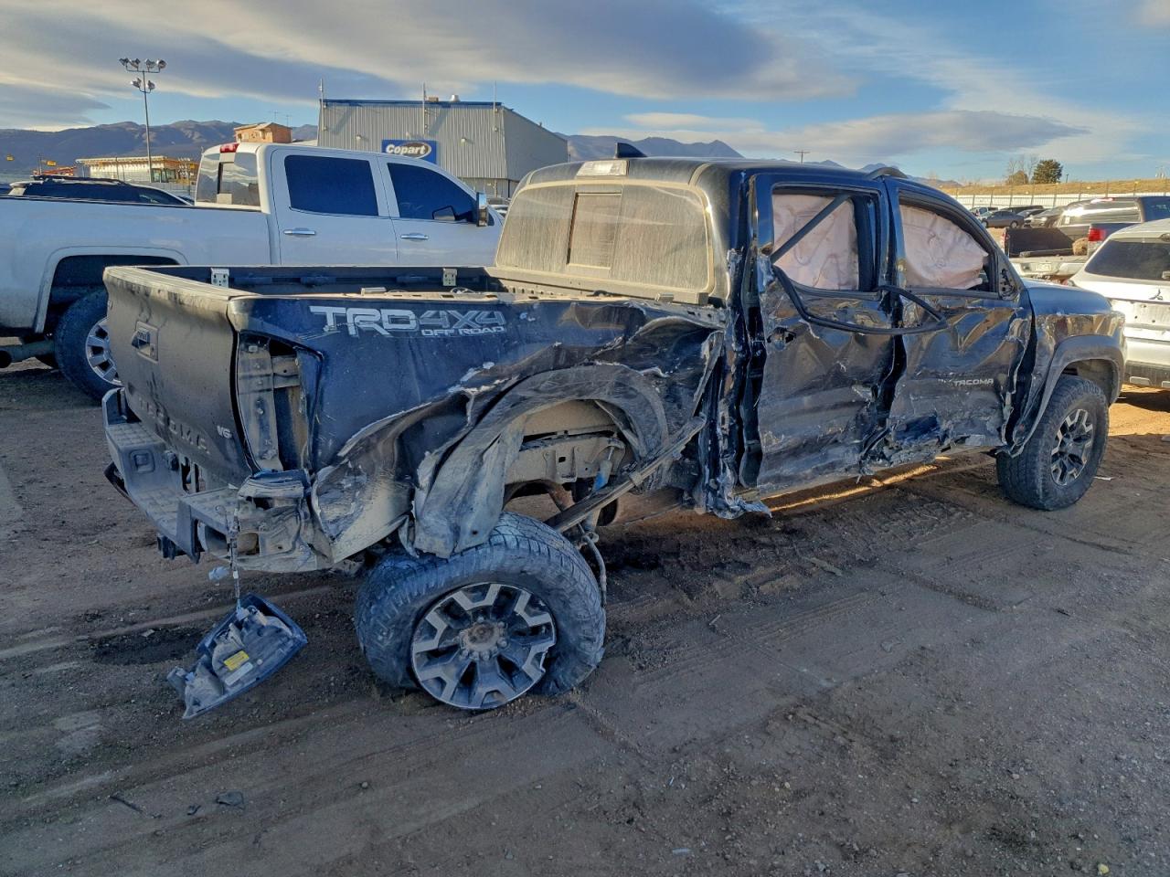 2019 TOYOTA TACOMA DOUBLE CAB photo 3