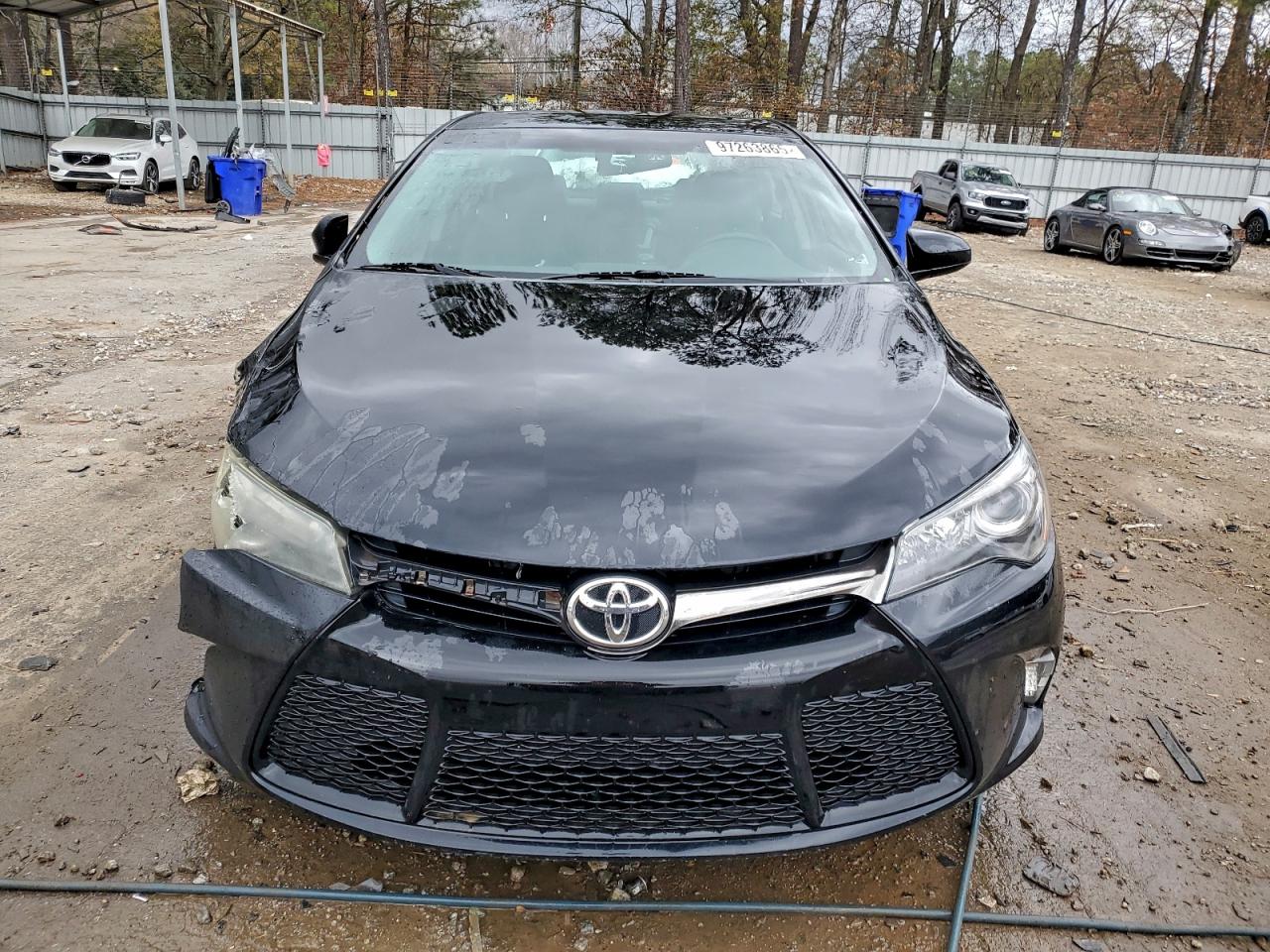 2016 TOYOTA CAMRY LE photo 5