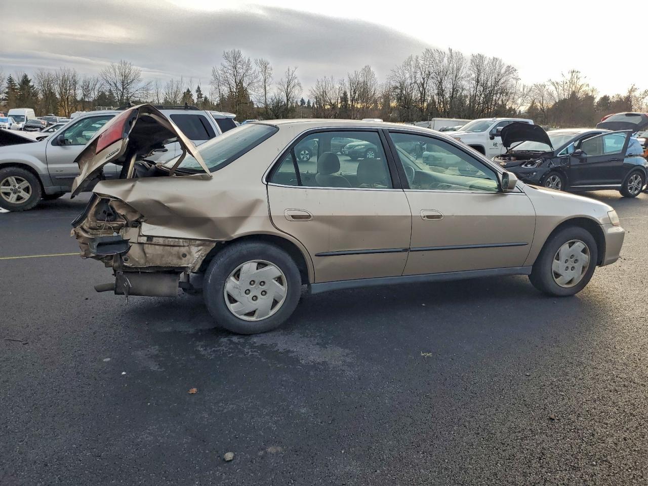 2000 HONDA ACCORD LX photo 3