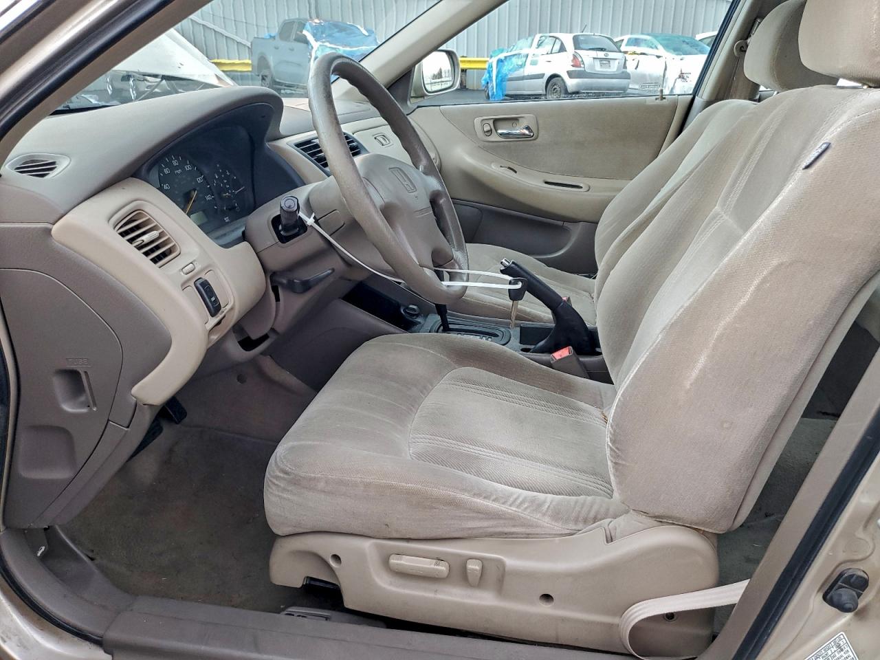 2000 HONDA ACCORD LX photo 7