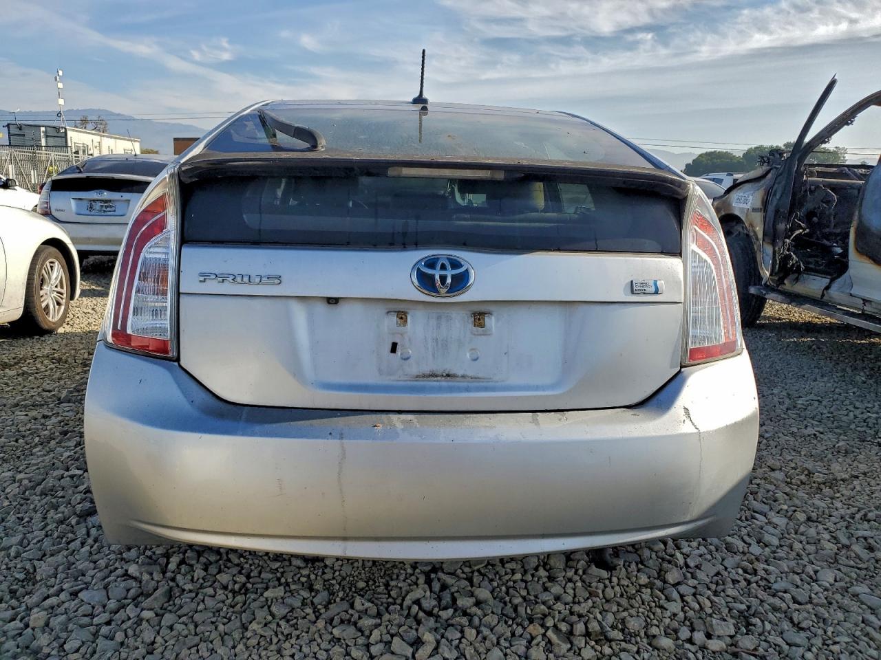 2012 TOYOTA PRIUS photo 11